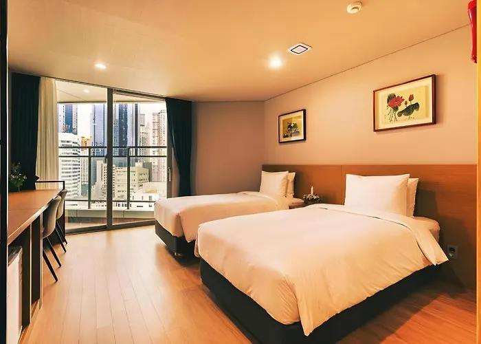 Отель Kwangsu 4*
